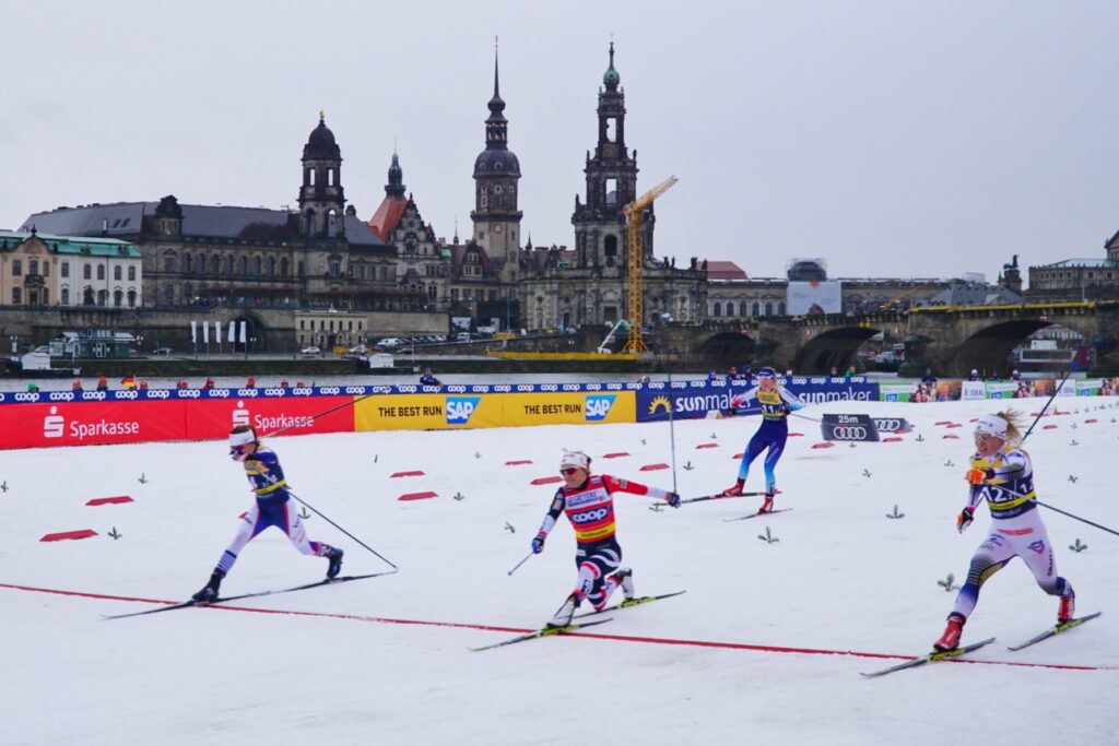 Photo finish for second place in the women’s team sprint.