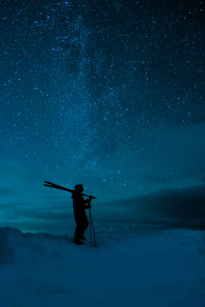 Stargazing in the evening of the winter solstice.