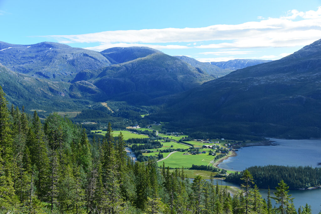 Overlooking a town and fjord on the way to the entrance of the Lomsdal-Visten National Park