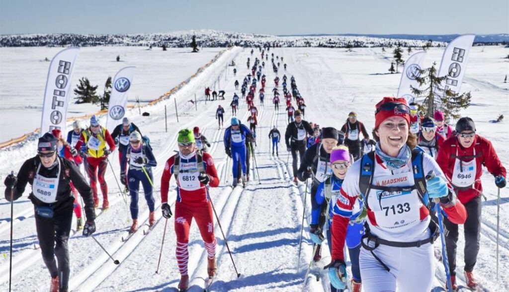 Norwegian Birkebeiner skiers between Rena & Lillehammer.